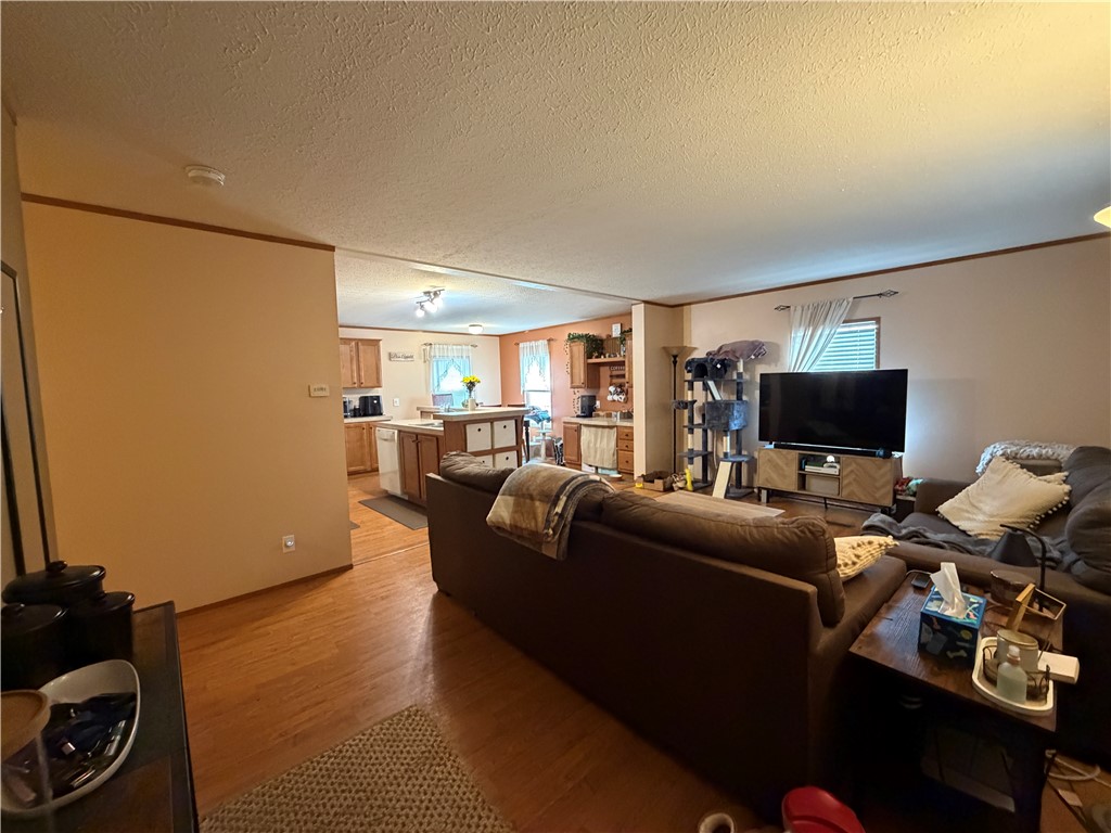 1867 Liberty Avenue Property Photo 3