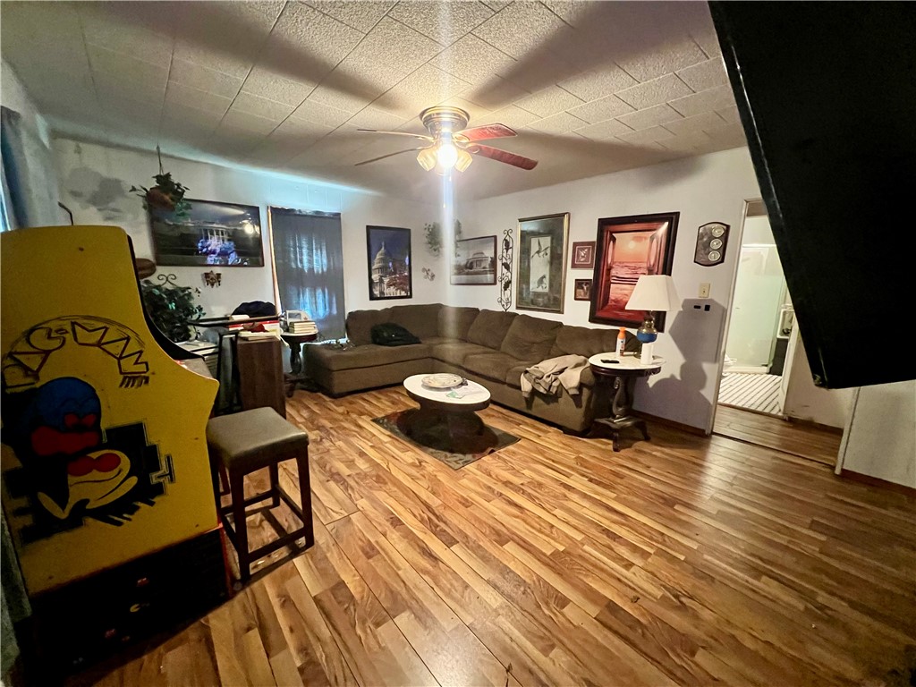 228 Tennessee Avenue Property Photo 4