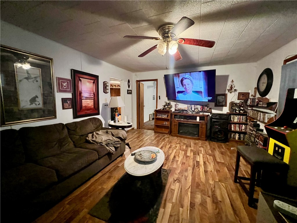 228 Tennessee Avenue Property Photo 5