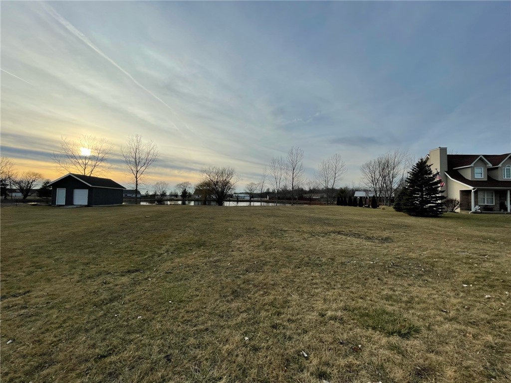 16 Nightingale Circle Property Photo 1