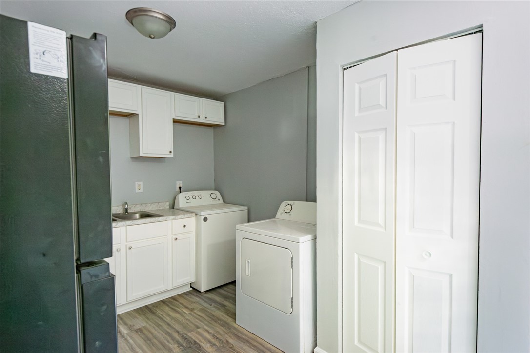 1607 Williamsburg Drive Property Photo 4