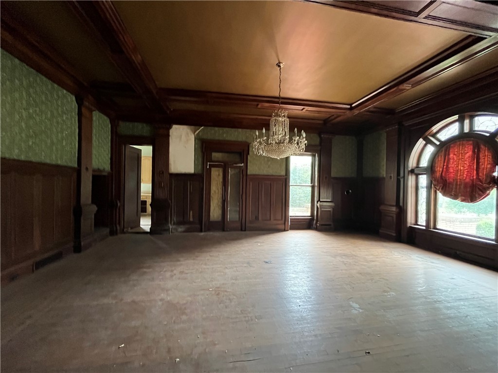 357 Decatur Street Property Photo 5