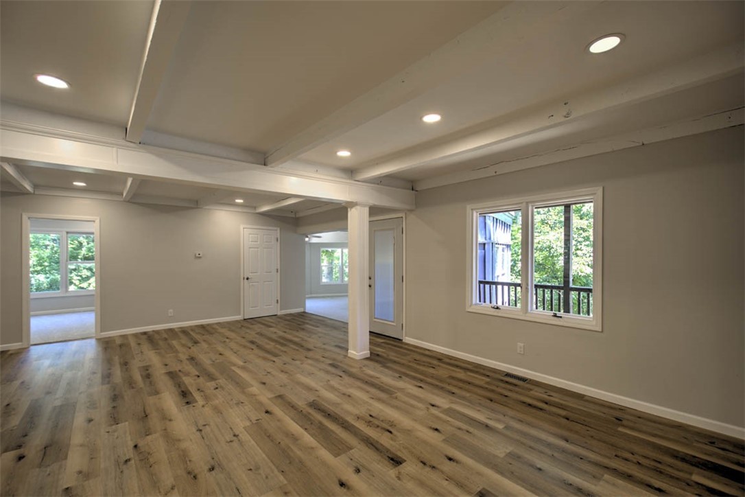 327 Timber Place Property Photo 12