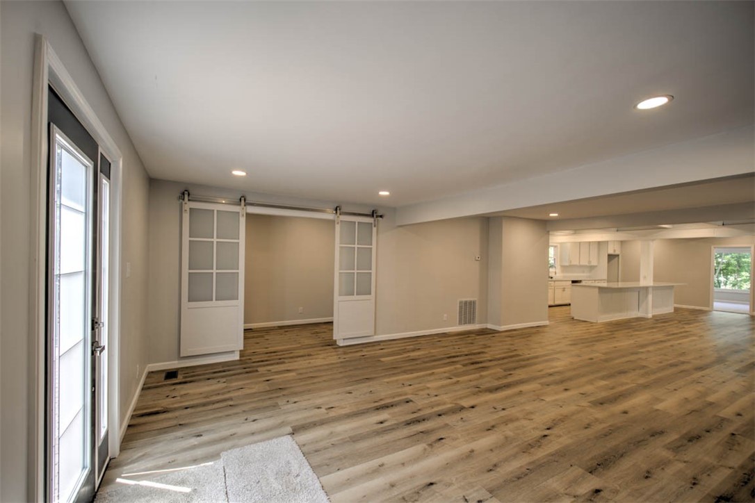 327 Timber Place Property Photo 13