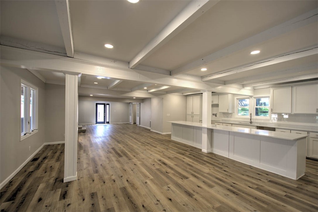 327 Timber Place Property Photo 14