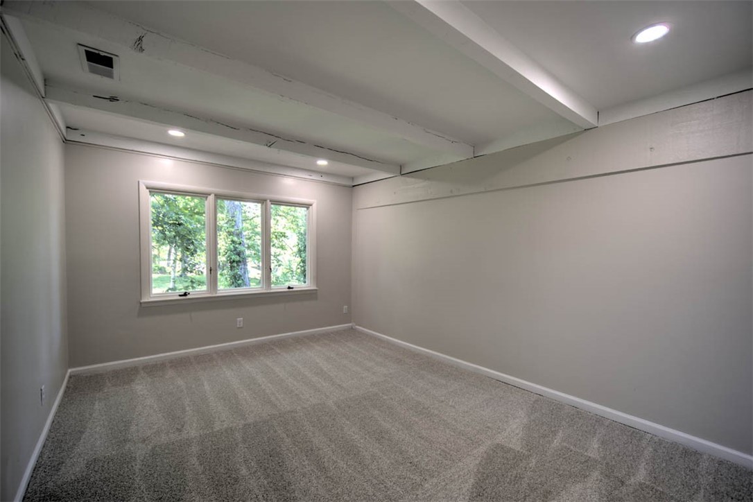 327 Timber Place Property Photo 26