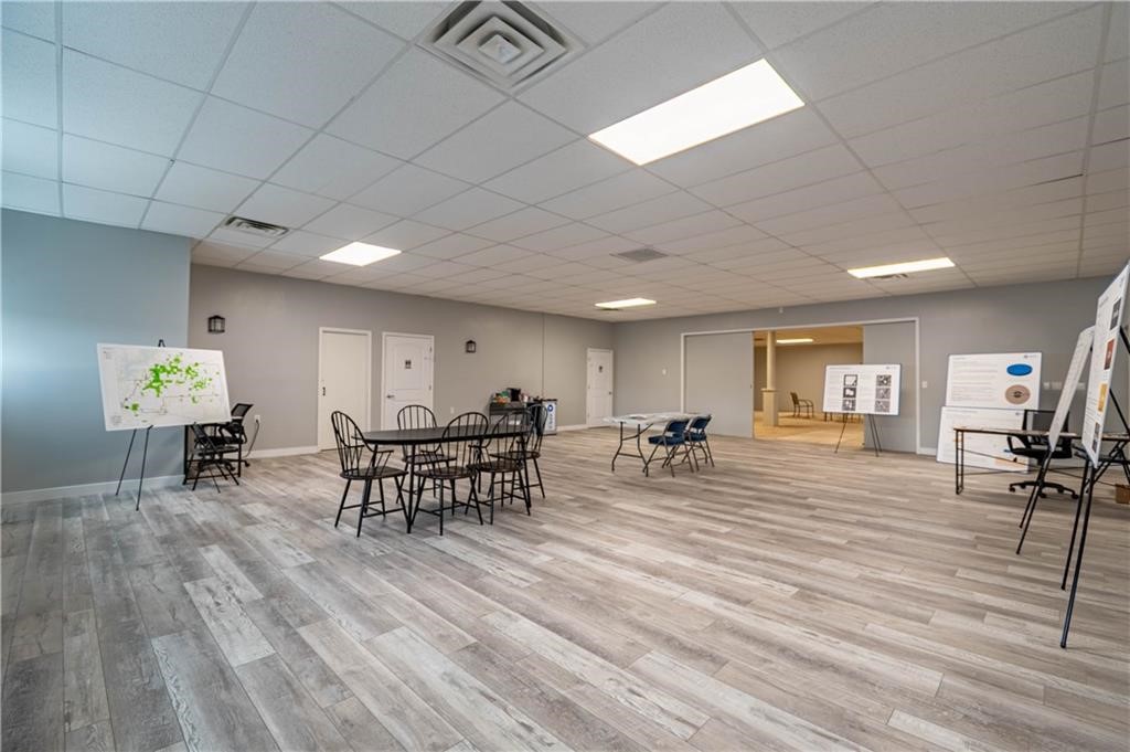 250 Main Street Property Photo 2