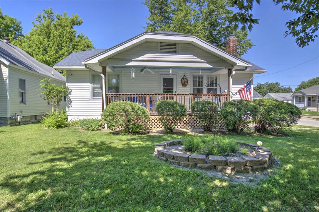 405 23rd Place Property Photo 1