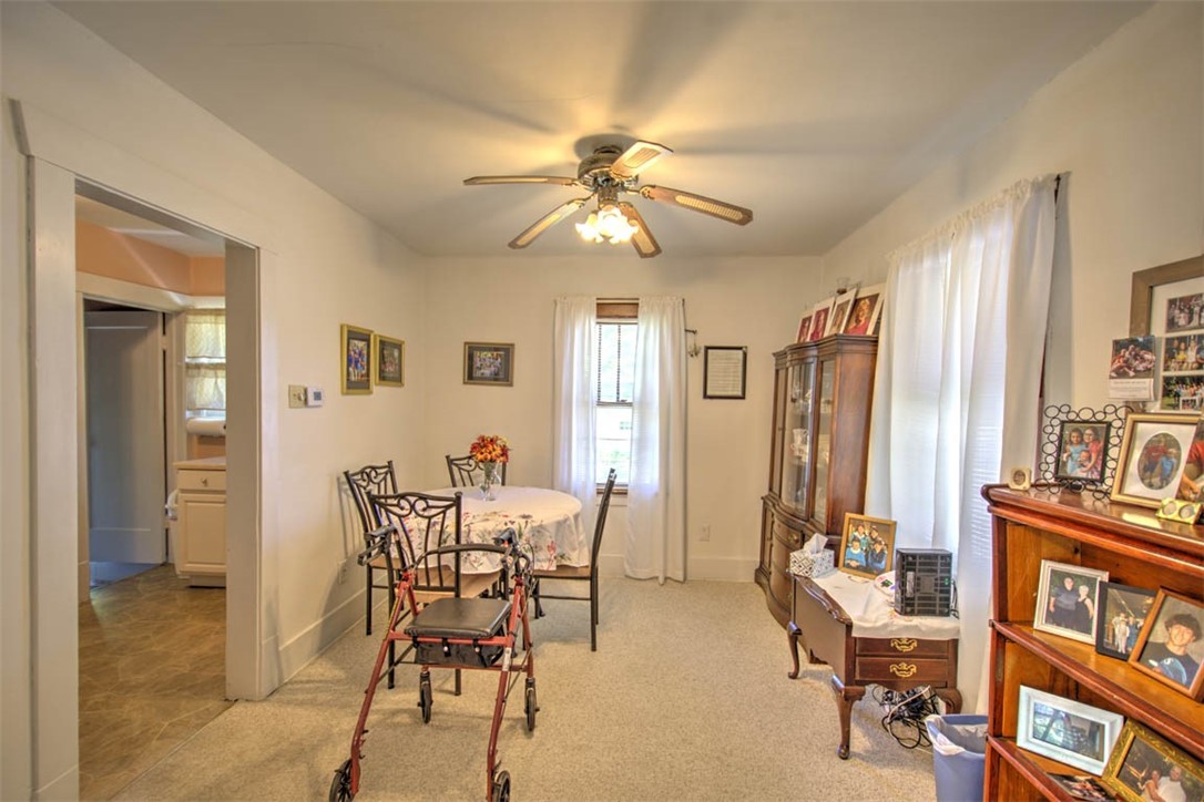 405 23rd Place Property Photo 10