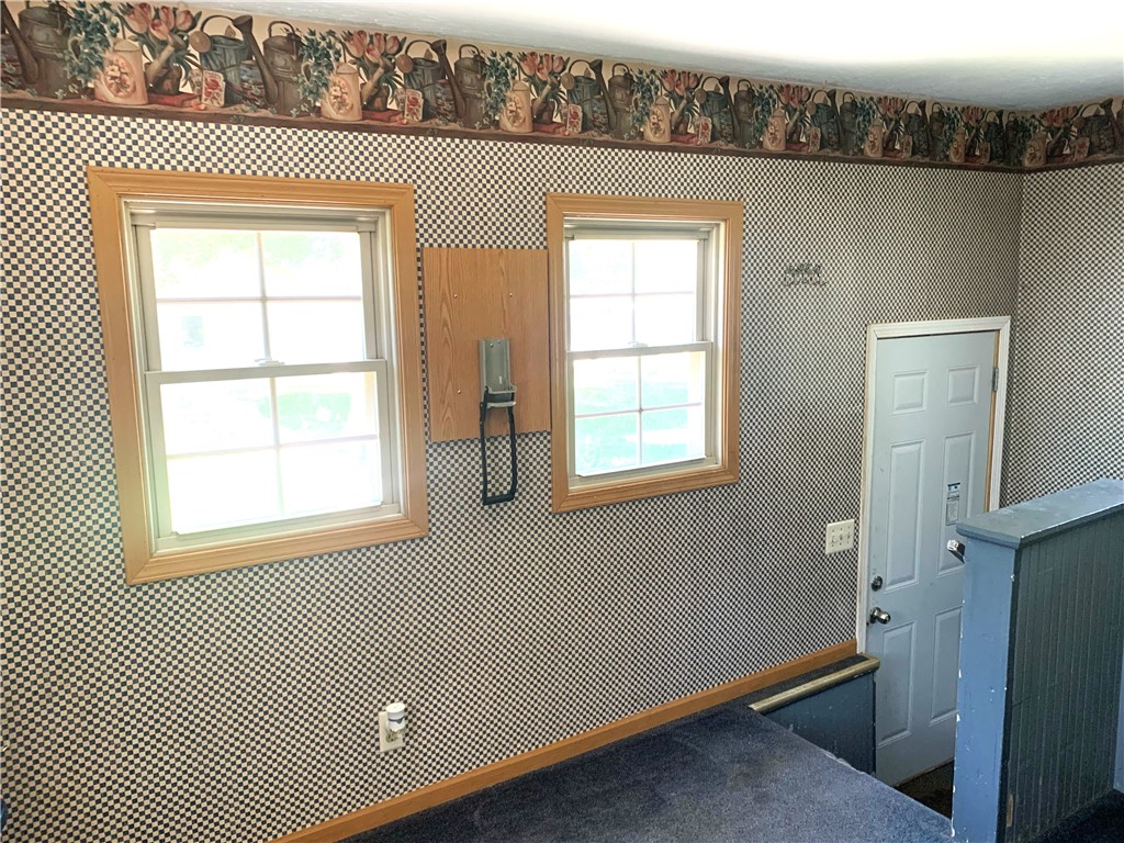 309 S Maple Street Property Photo 15