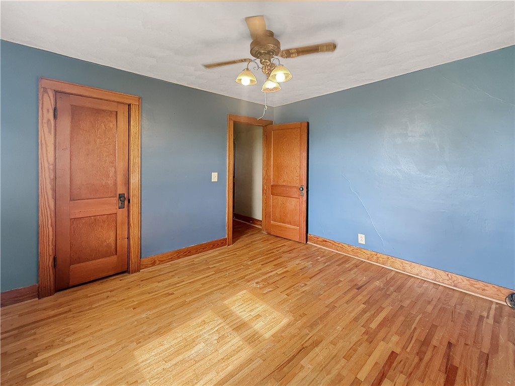 9533 N 150th Street Property Photo 10
