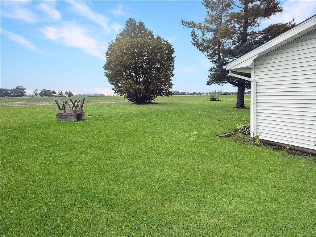 9533 N 150th Street Property Photo 21