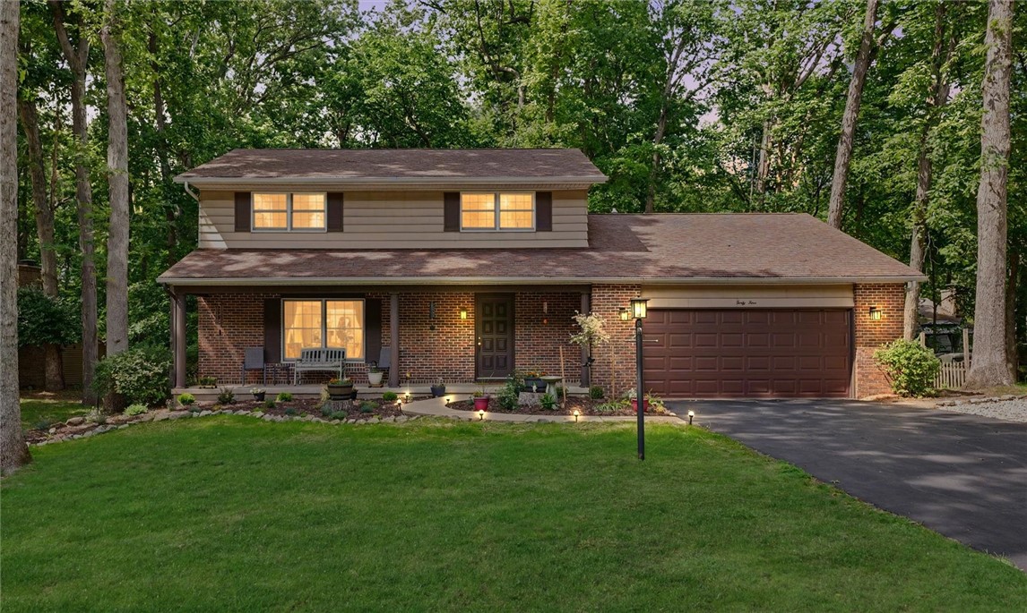 44 S Shorewood Drive Property Photo 1