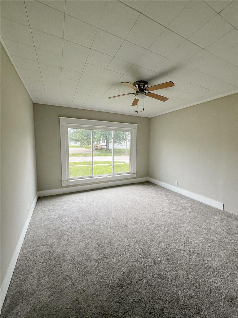 206 E Poplar Street Property Photo 2