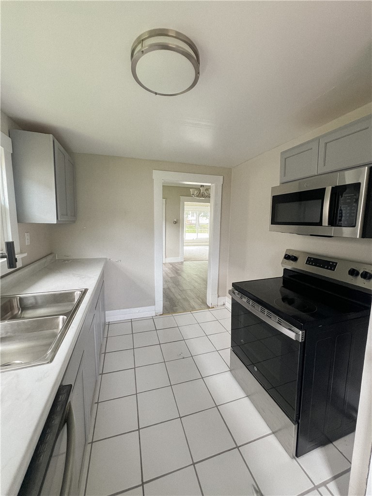 206 E Poplar Street Property Photo 7