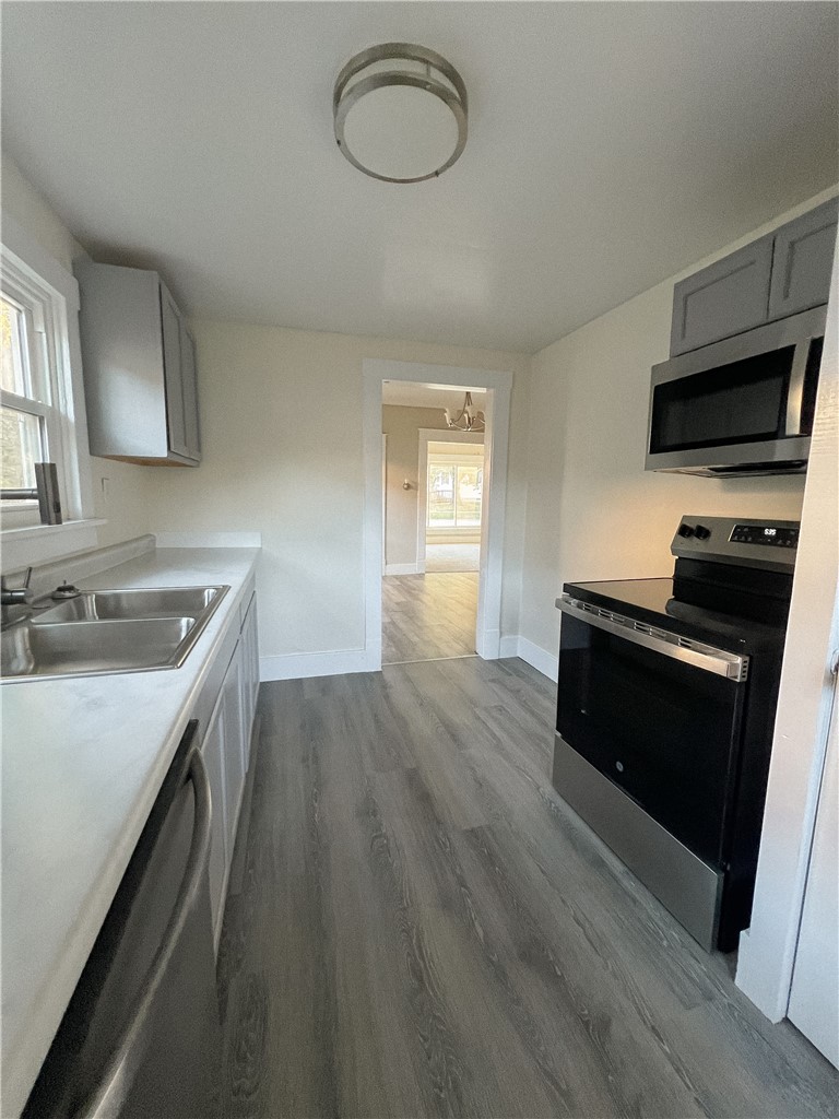 206 E Poplar Street Property Photo 7