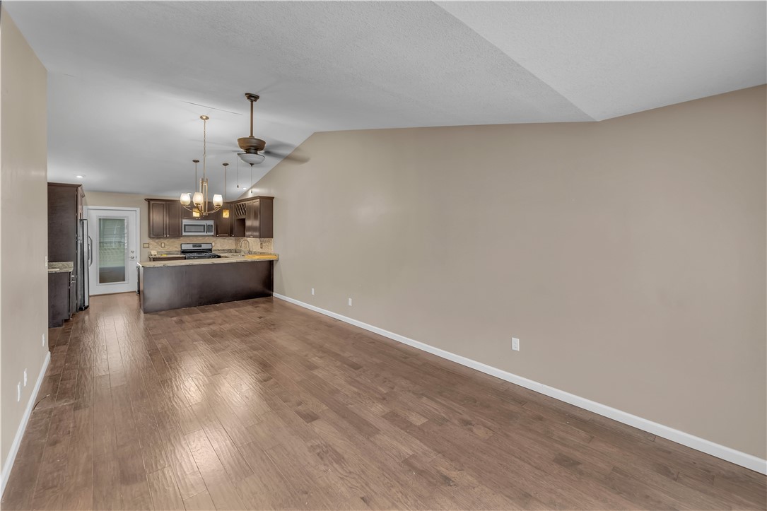 5665 Timber Lake Drive Property Photo 4