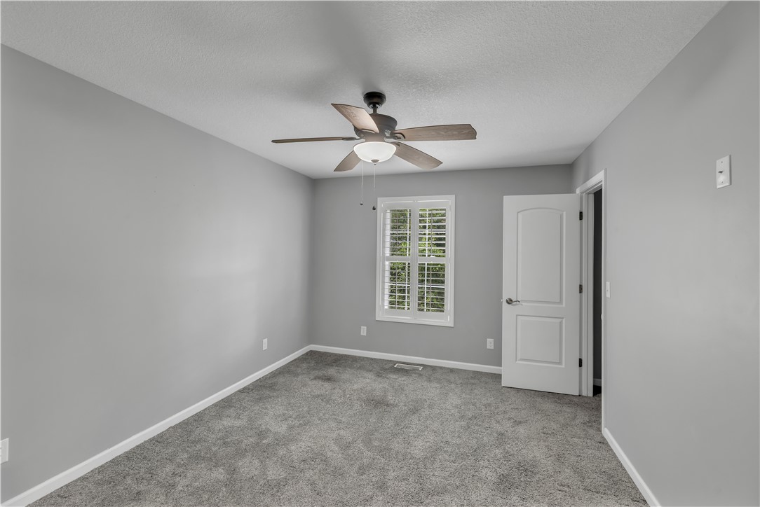 5665 Timber Lake Drive Property Photo 17