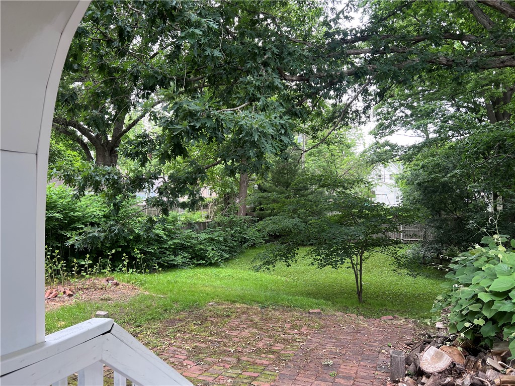 1328 Riverview Avenue Property Photo 4