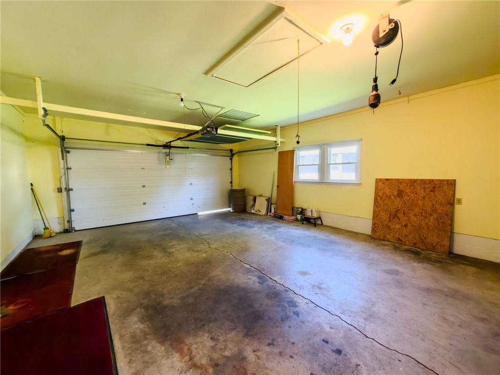 8 Drue Drive Property Photo 29