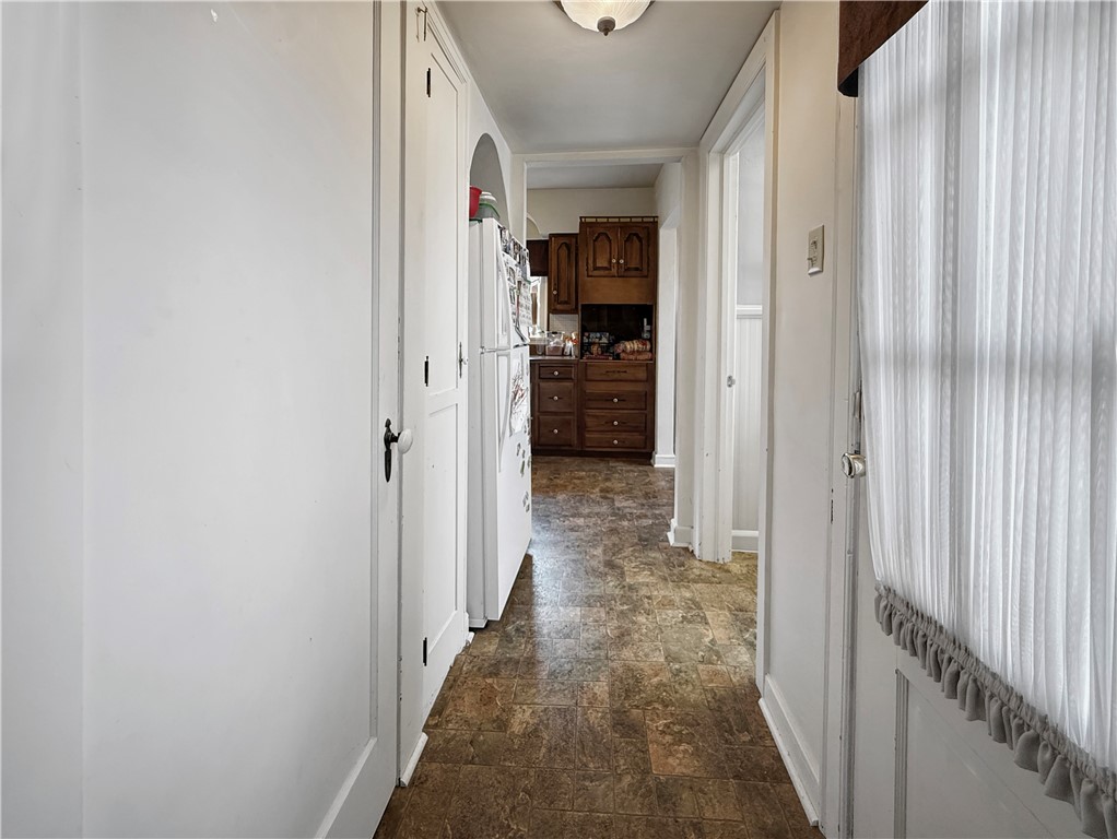 200 W Main Street Property Photo 7