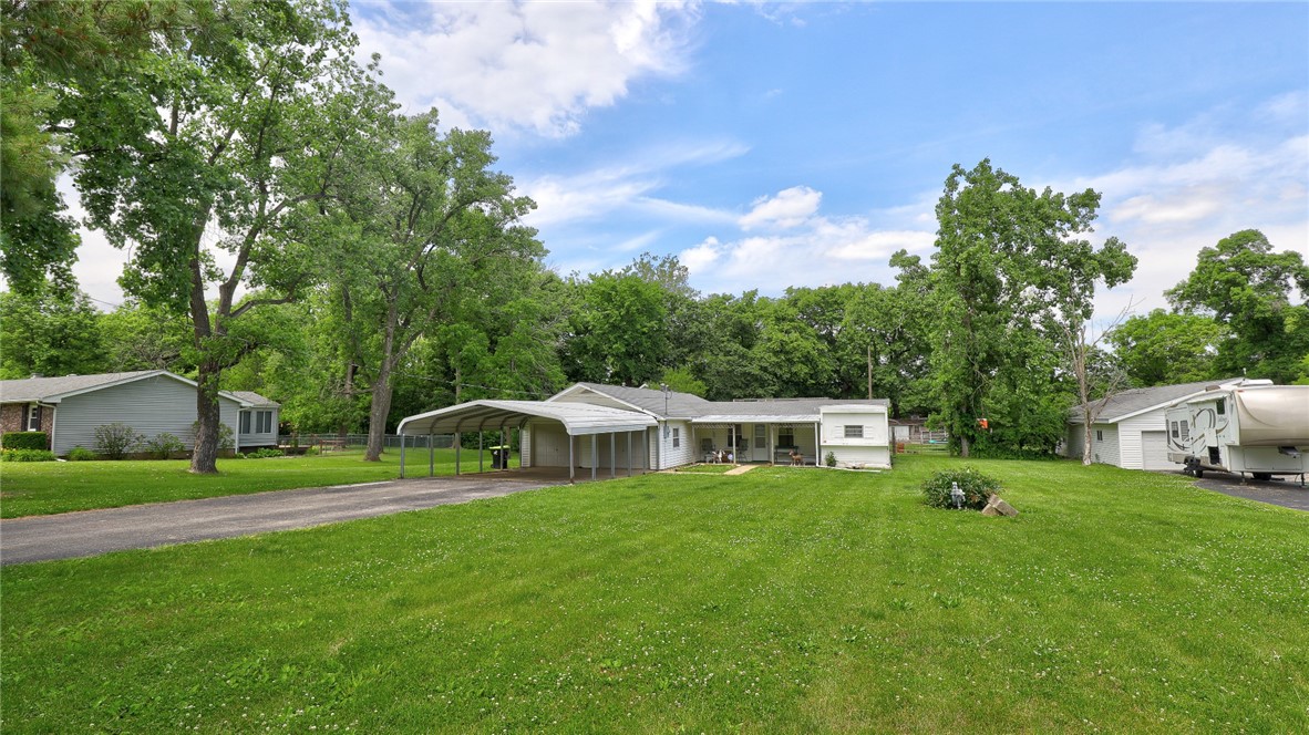 1608 Moorwood Drive Property Photo 2