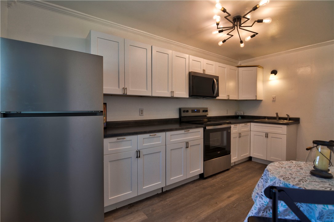 2104 E Whitmer Street Property Photo 6