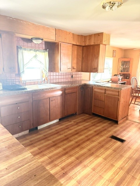 205 S Gibbs Street Property Photo 4