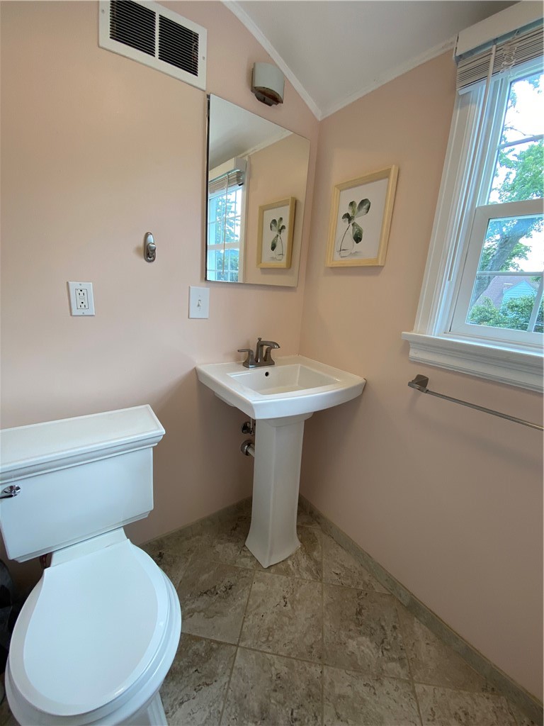 1020 11th Street Property Photo 32