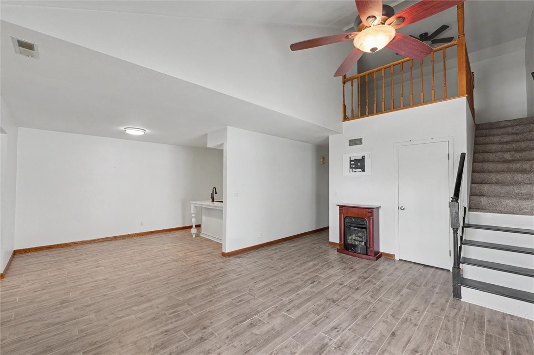 509 Laura Drive Property Photo 8