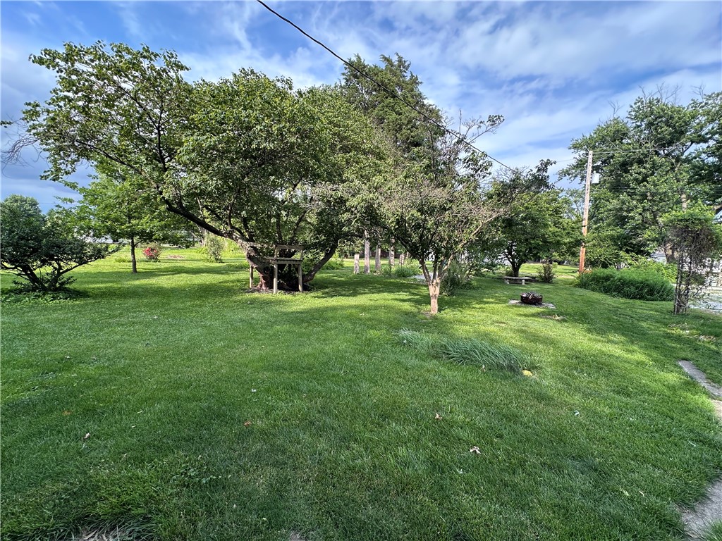 304 Grant Street Property Photo 5