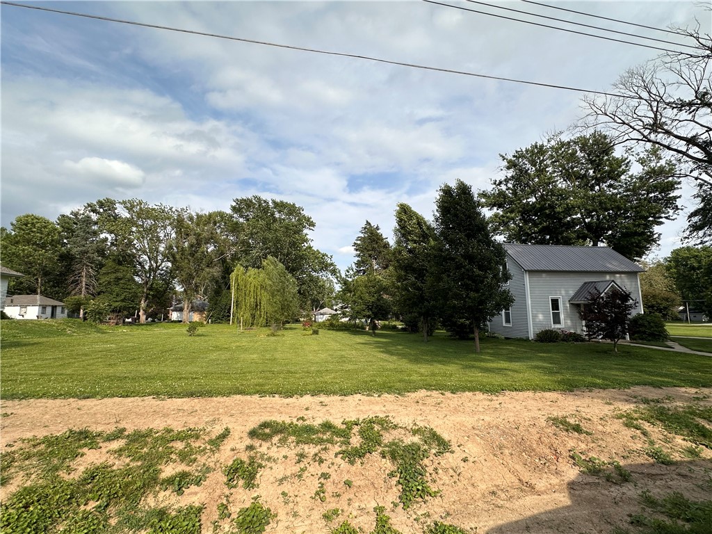 304 Grant Street Property Photo 6