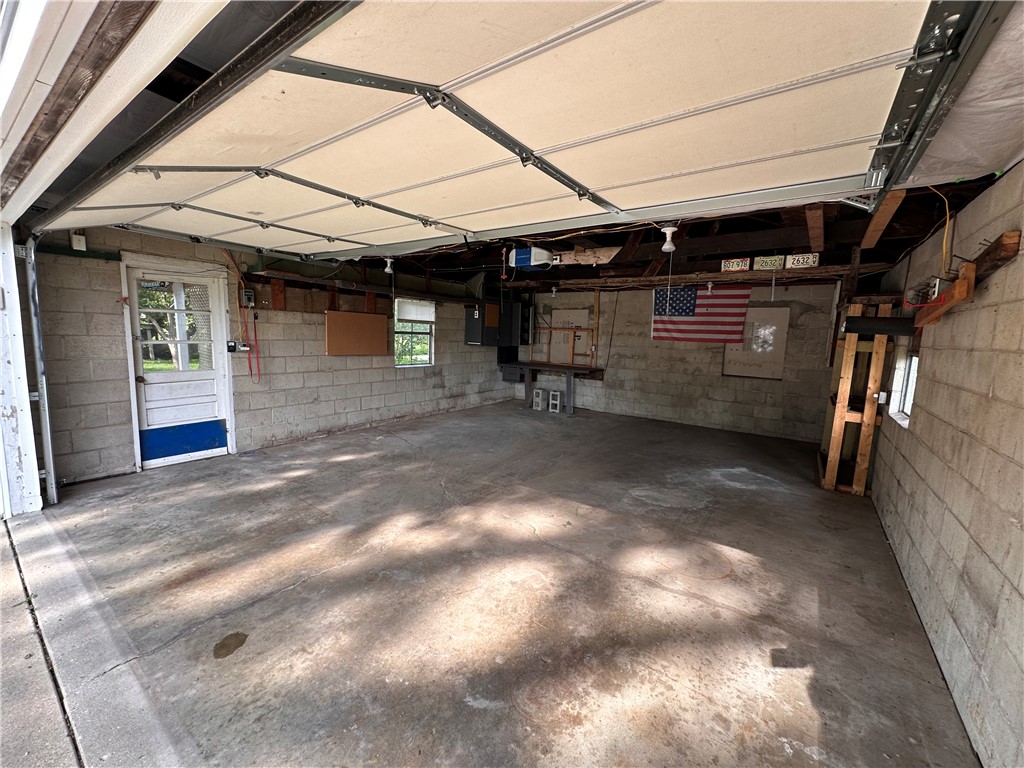 304 Grant Street Property Photo 7