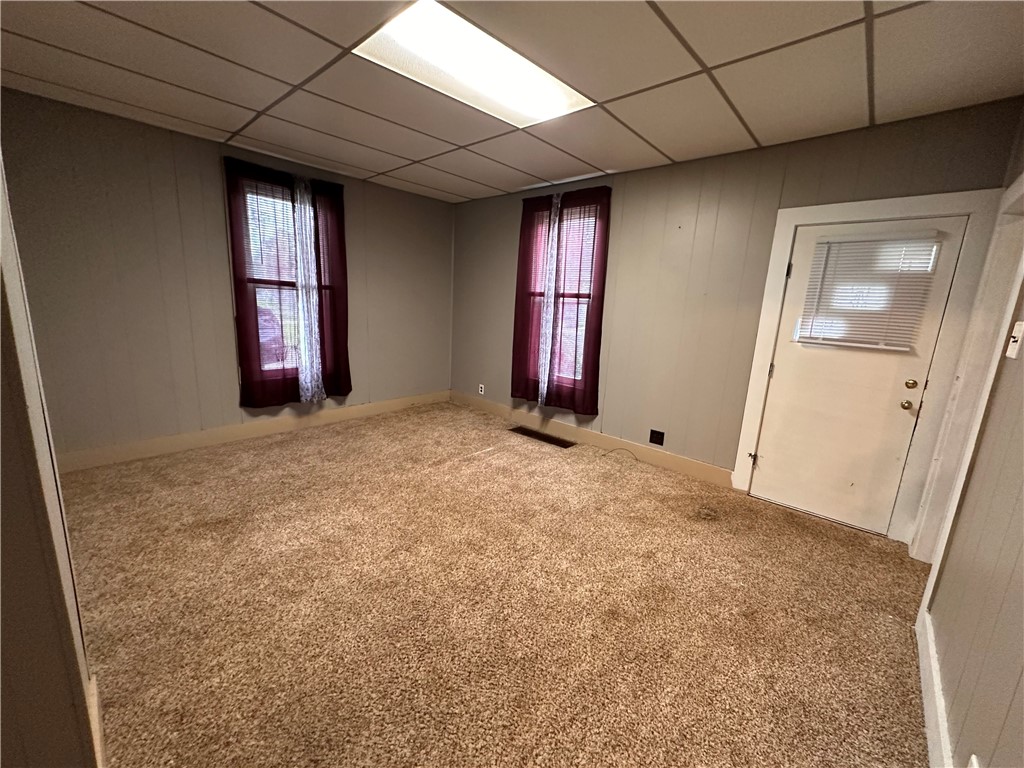304 Grant Street Property Photo 12