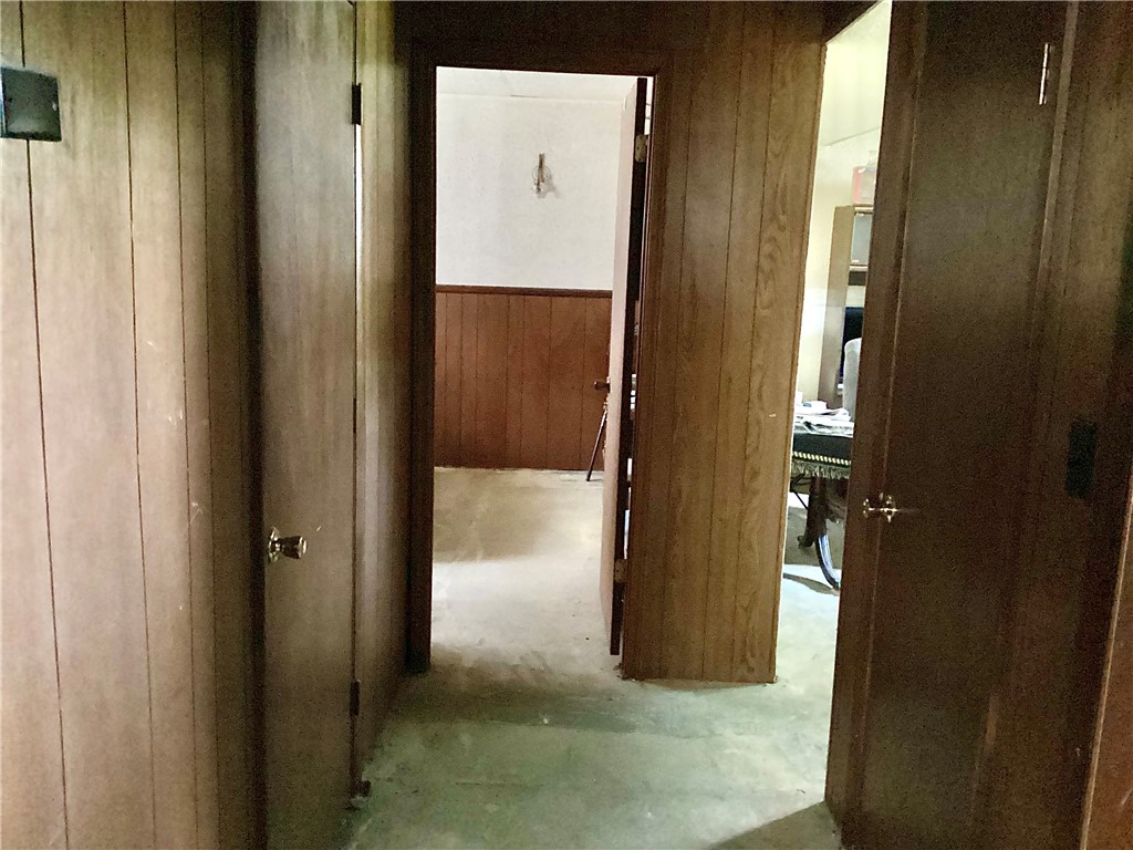 1008 E Grove Place Property Photo 16