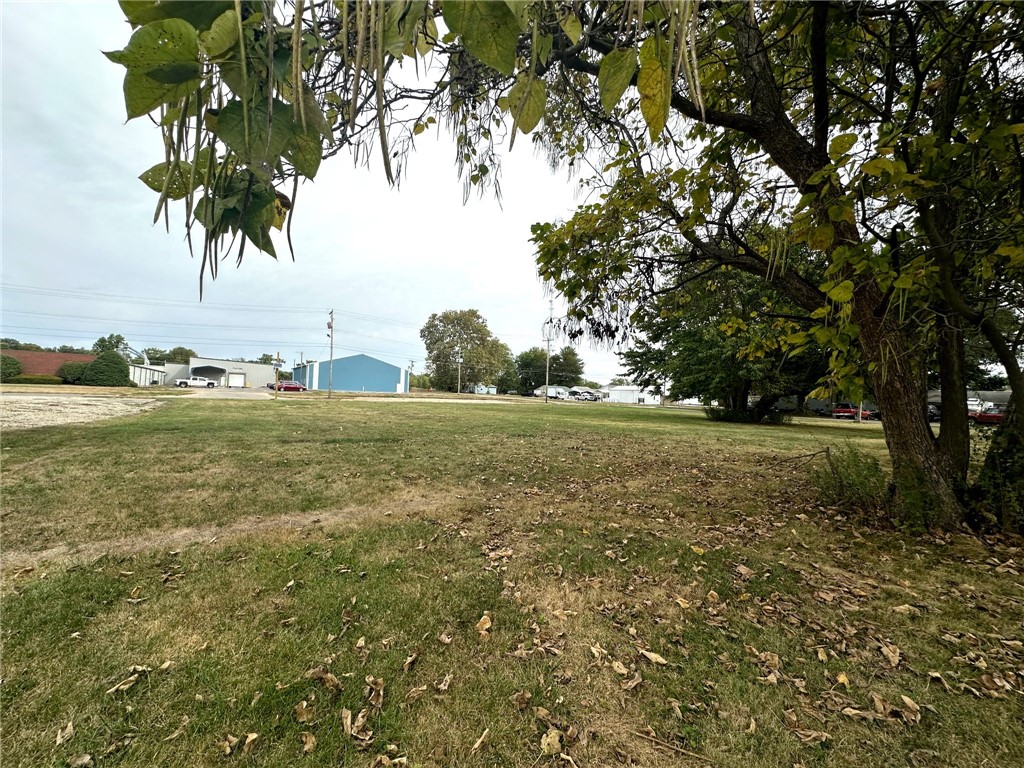 2901 Marshall Avenue Property Photo 2