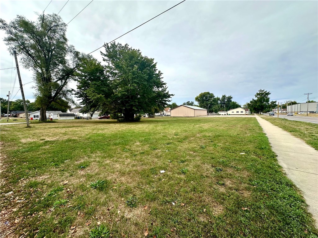 2901 Marshall Avenue Property Photo 3