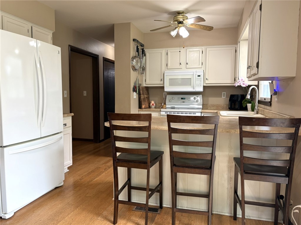 203 Elmwood Drive Property Photo 12