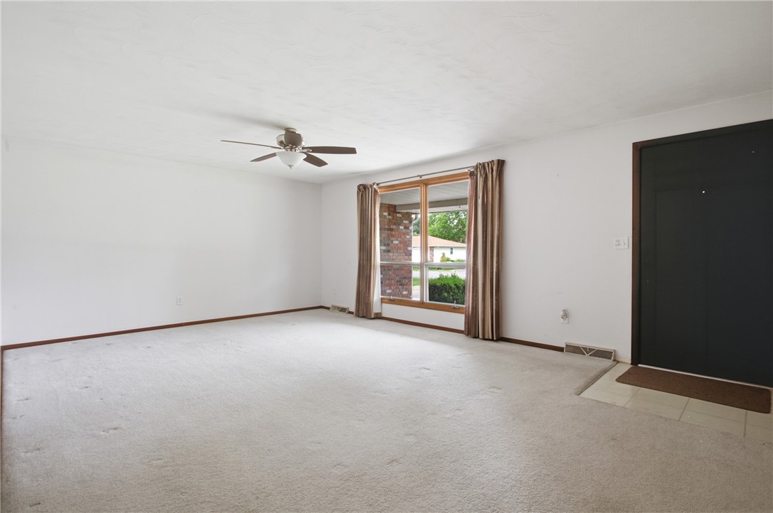 807 Cardinal Street Property Photo 13