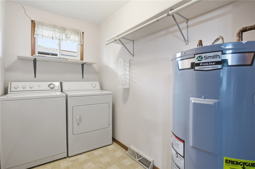 807 Cardinal Street Property Photo 14
