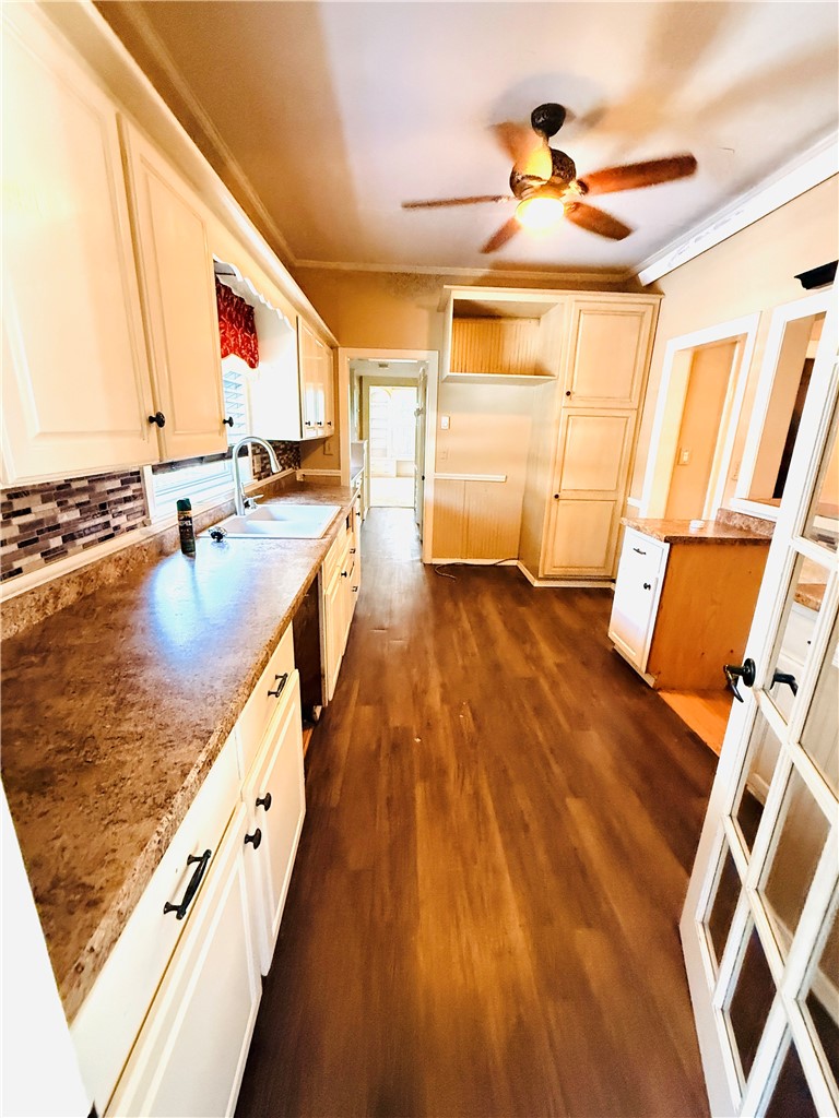 322 S 5th Street Property Photo 8