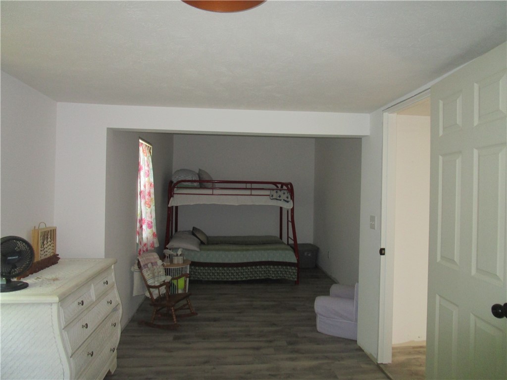 19 Oliver Drive Property Photo 16