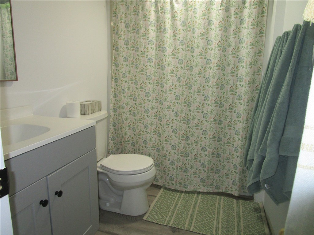 19 Oliver Drive Property Photo 18