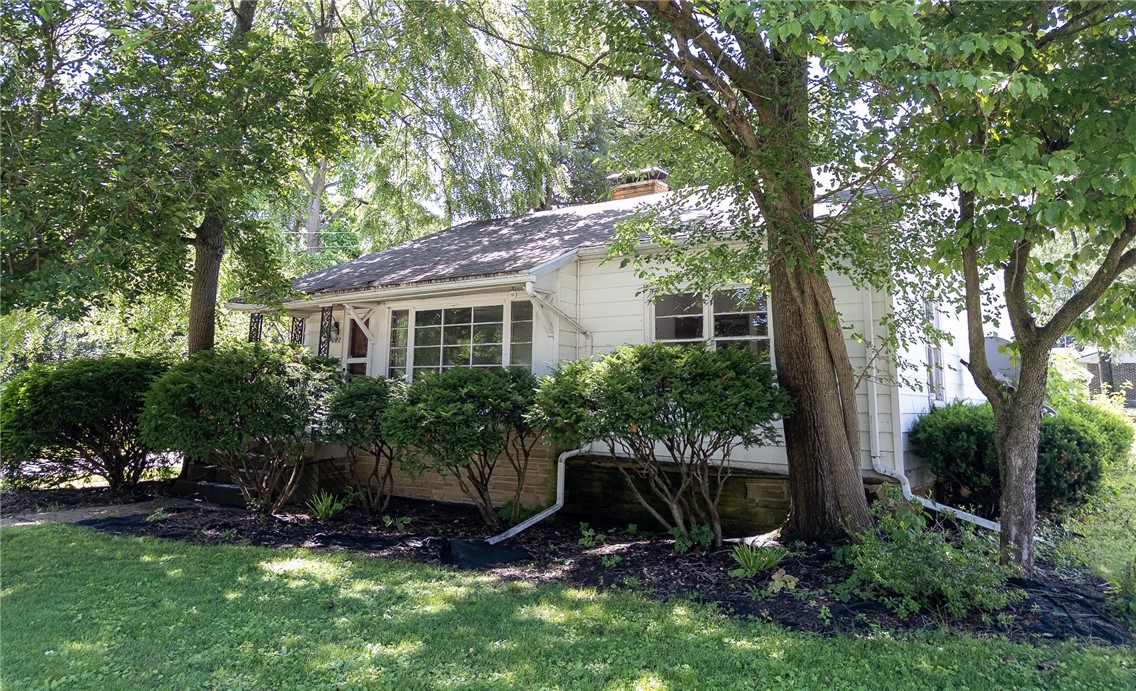 222 Chester Avenue Property Photo 1
