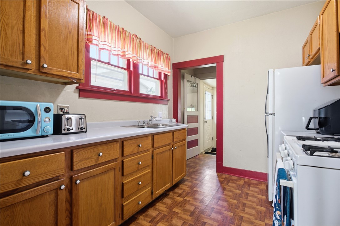 717 15th Street Property Photo 10