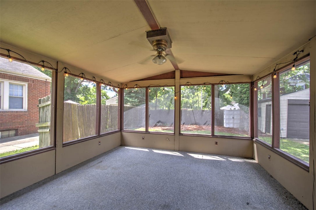 1975 W Forest Avenue Property Photo 14