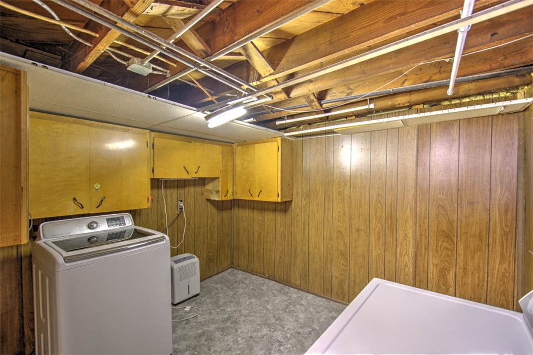 1975 W Forest Avenue Property Photo 18