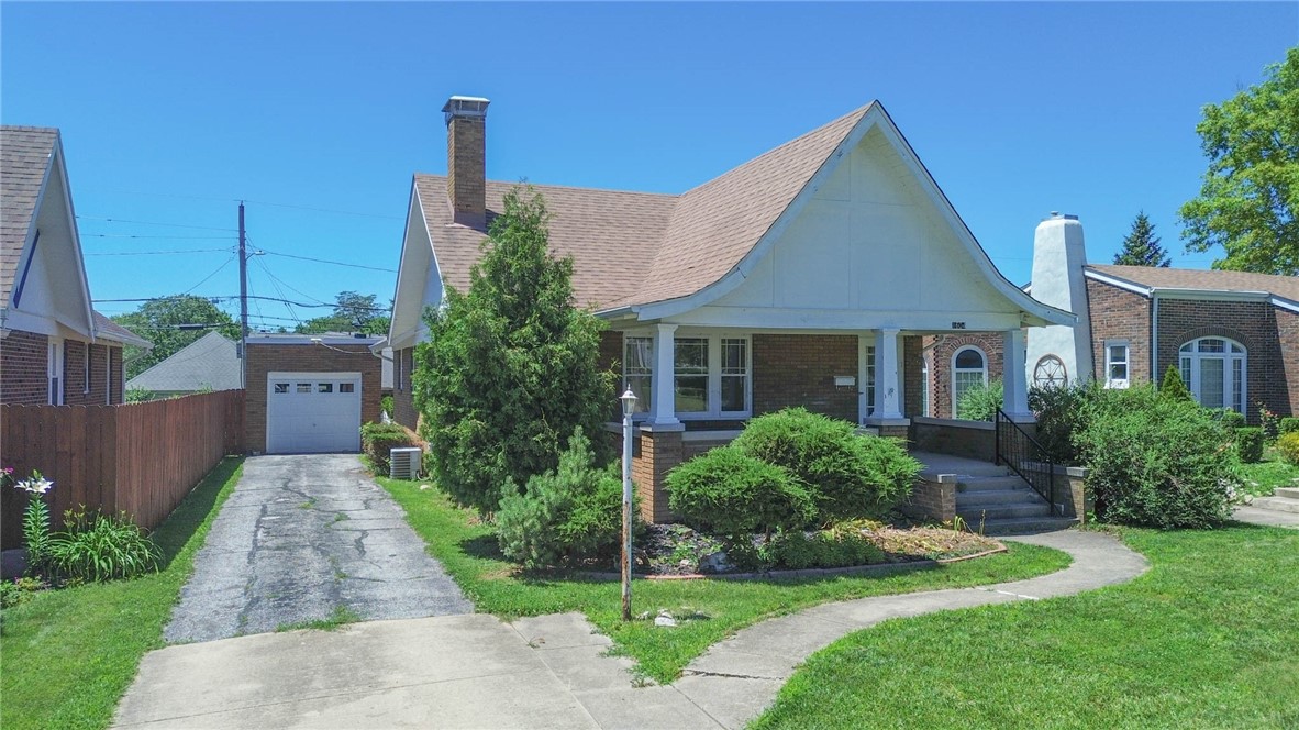1604 Gilbert Street Property Photo 1