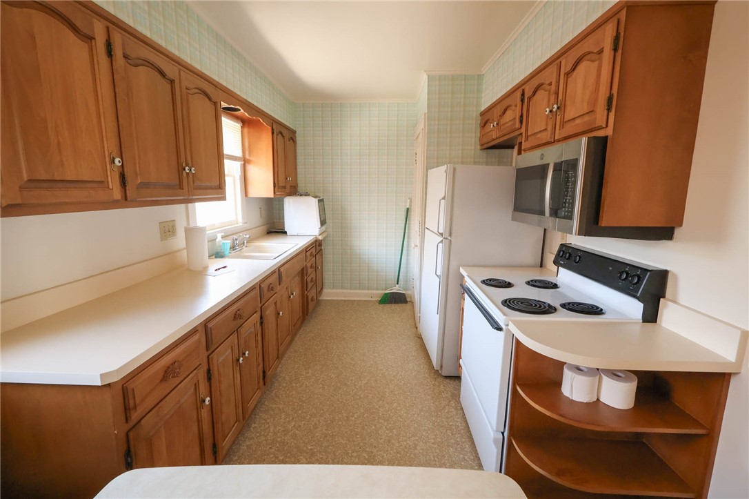 1604 Gilbert Street Property Photo 6