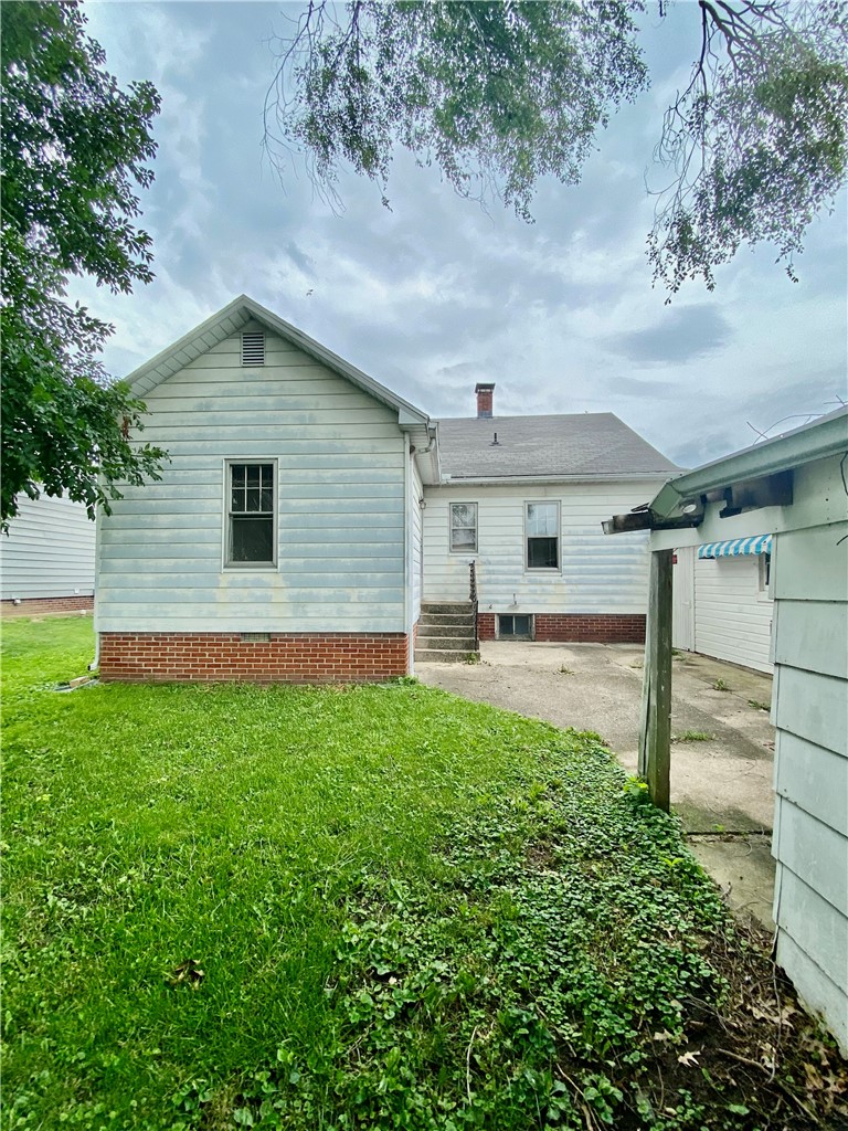 907 E Jefferson Avenue Property Photo 16